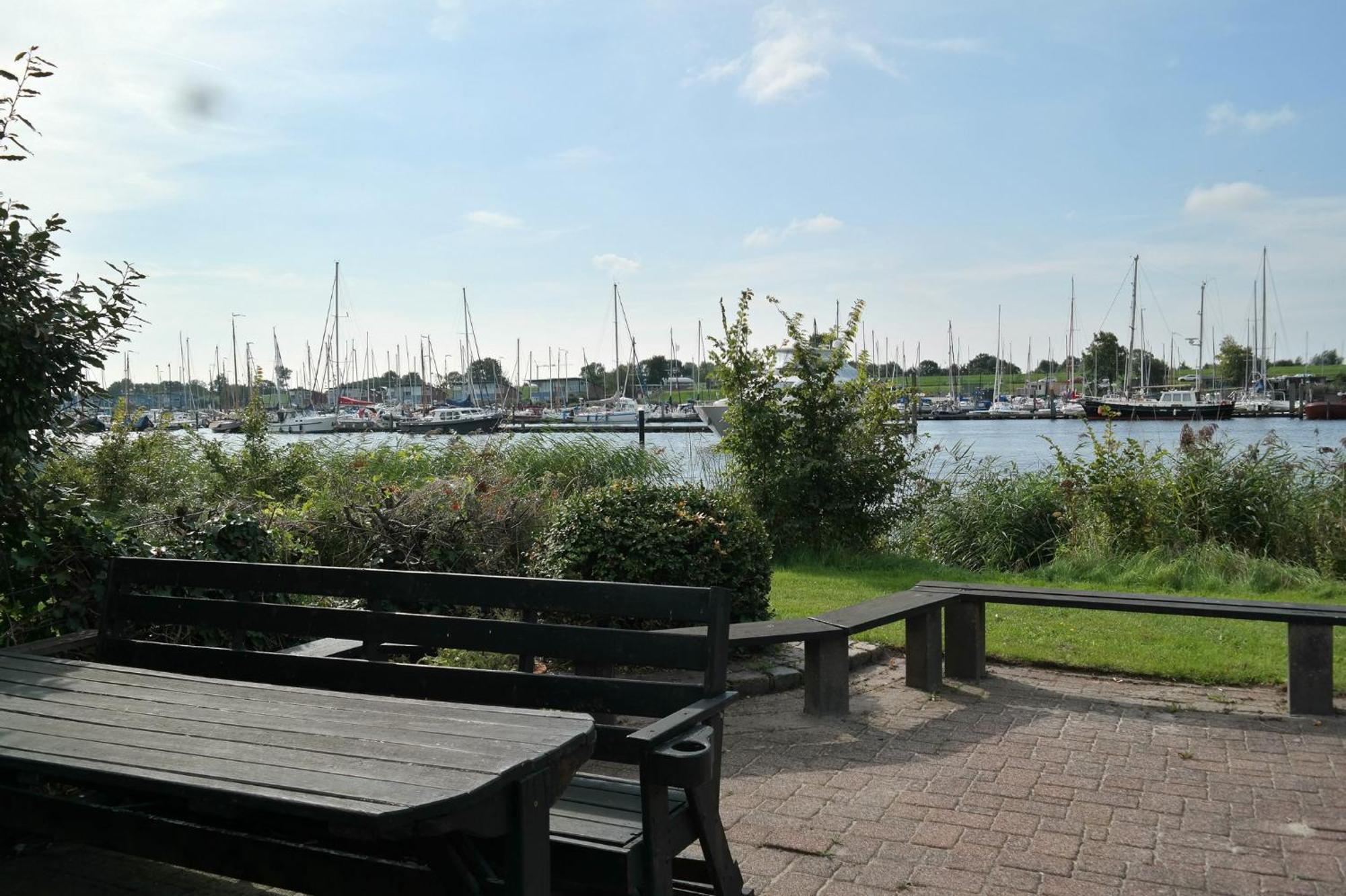 8 Pers House 'Capitein Theis' With Seaside In Front Of The Lauwersmeer Anjum エクステリア 写真